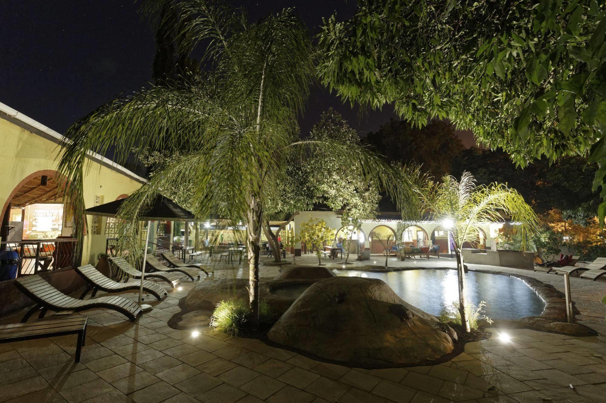 Ostello Jollyboys Backpackers Livingstone Esterno foto