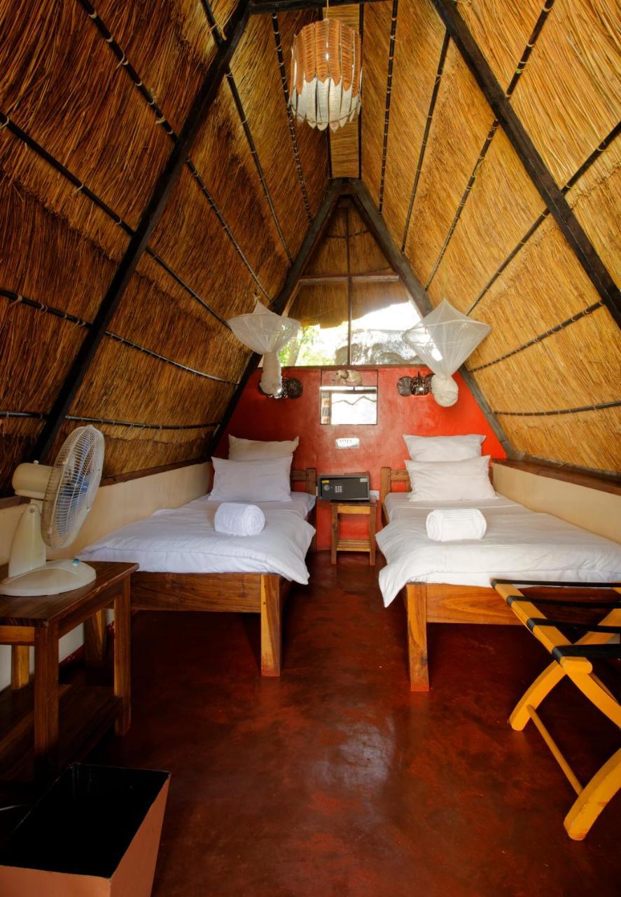 Ostello Jollyboys Backpackers Livingstone Esterno foto